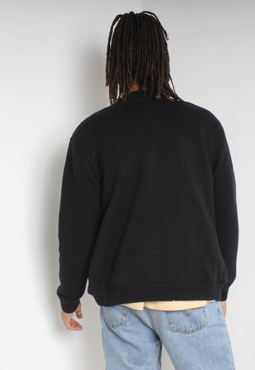 garment image
