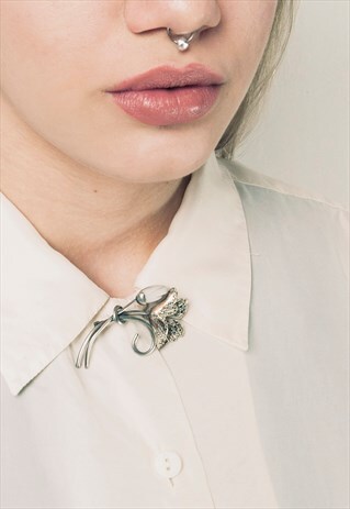 70S VINTAGE SILVER LILY BROOCH