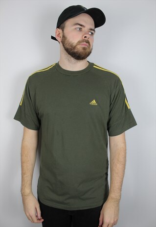 VINTAGE ADIDAS TEE SIZE M