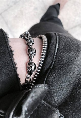 SILVER SKULL BRACELET