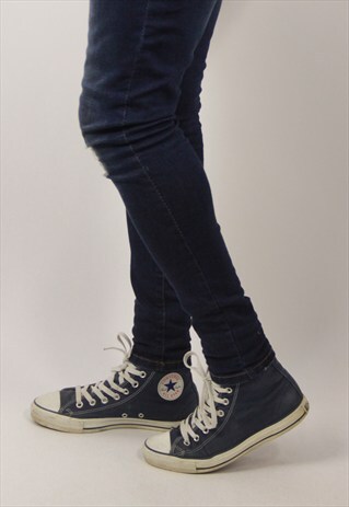 VINTAGE CONVERSE TRAINERS