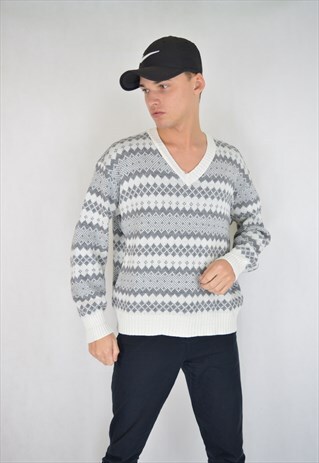VINTAGE WHITE GRAPHIC 80'S SWEATSHIRT