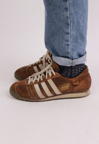 VINTAGE ADIDAS SUEDETRAINERS