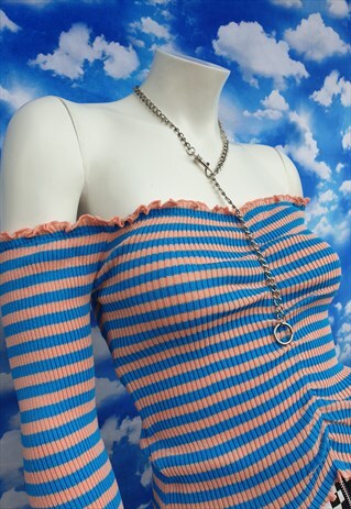 COLD SHOULDER STRIPED RIP TOP WITH LETTUCE TRIM