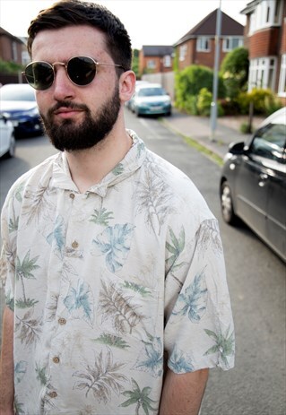 VINTAGE HAWAIIAN SHIRT