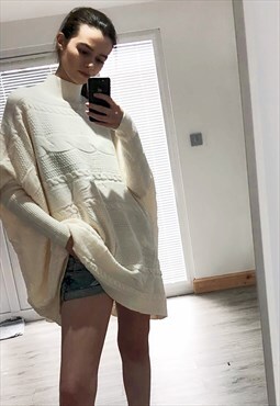 Oversized boxy cable knit jumper in white
