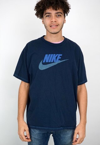 VINTAGE 90'S NIKE T-SHIRT