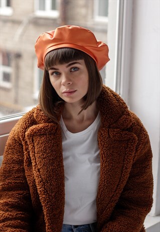 ORANGE FAUX LEATHER BERET HAT