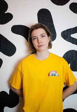 SHORT SLEEVE RAINBOW T-SHIRT IN YELLOW