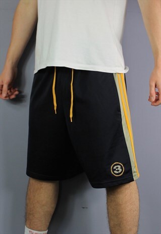 VINTAGE ADIDAS SHORTS IN NAVY BLUE WITH ZIP POCKETS, PRINTED