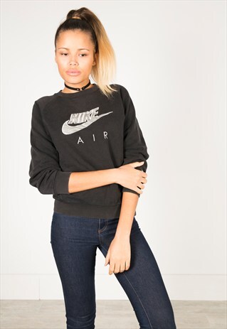 VINTAGE 90S NIKE SWEATSHIRT/ R0619