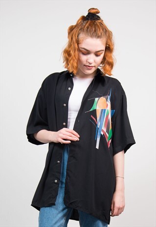 VINTAGE 90'S BLACK PATTERNED SHORT SLEEVE SHIRT