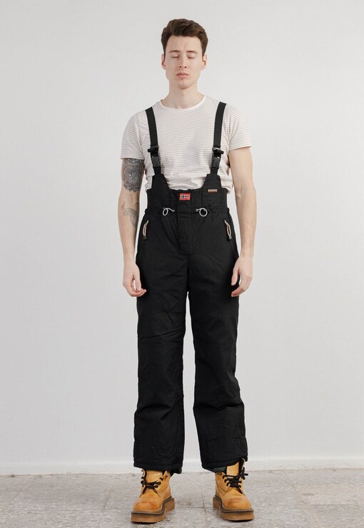 garment image