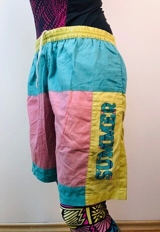 80S VINTAGE HAWAII YELLOW AZTEC BEACH SWIMSUIT SHORTS