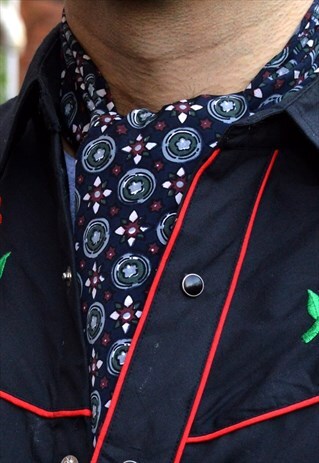 VINTAGE TOOTAL SCARF / CRAVAT