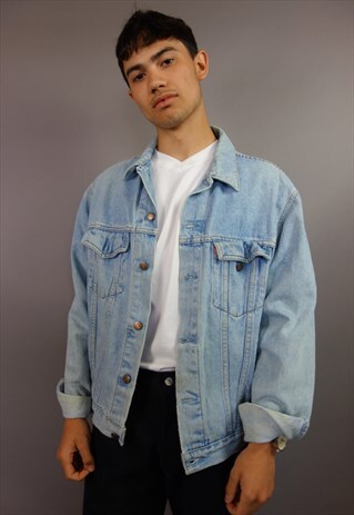 CLASSIC LIGHT BLUE WASH LEVI'S DENIM JACKET