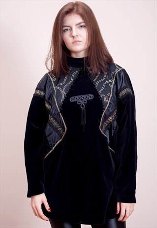 OLD SCHOOL SOFT, EMBROIDERED TOP