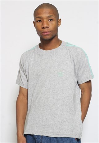 VINTAGE ADIDAS T-SHIRT GREY