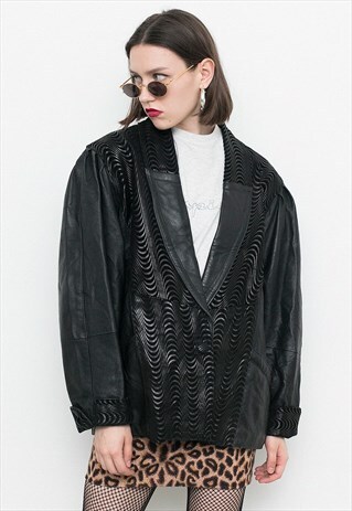 BLACK LEATHER JACKET