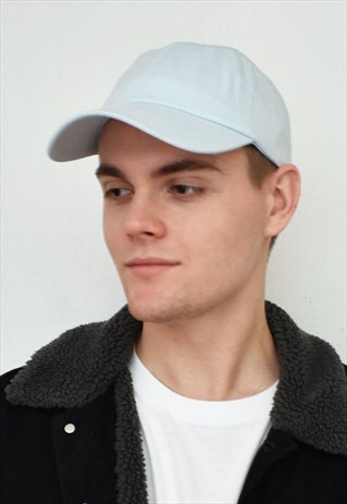 LIGHT BLUE ESSENTIAL CAP