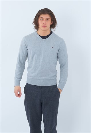 VINTAGE TOMMY HILFIGER KNITTED JUMPER