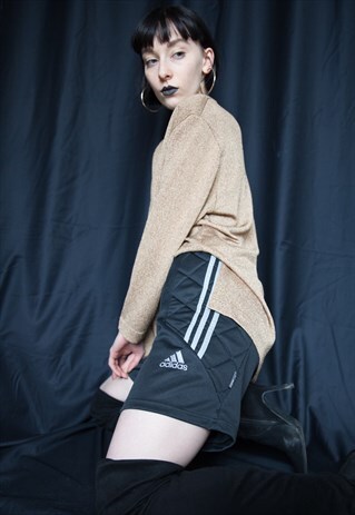 90'S VINTAGE SPORTY ADIDAS SHORTS UNISEX
