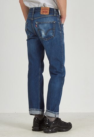 VINTAGE BLUE LEVI'S 501 FIT DENIM JEANS