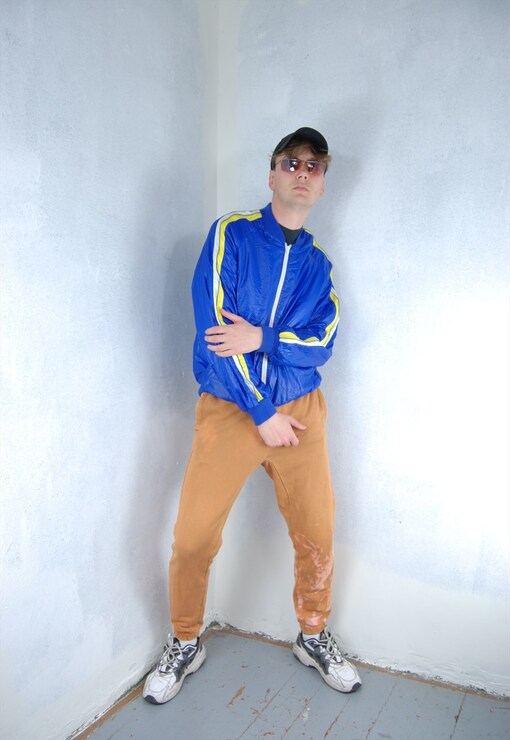 garment image