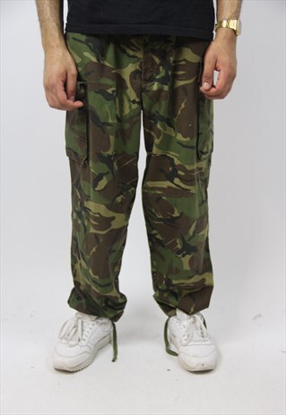 VINTAGE CAMO ARMY TROUSERS