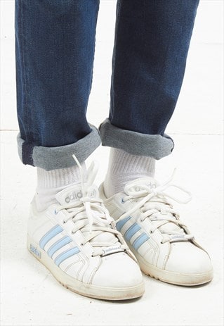 VINTAGE WHITE BLUE ADIDAS LEATHER TRAINERS