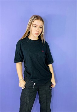 Vintage Fred Perry 90s Embroidered Logo T-Shirt