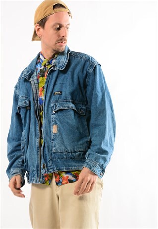 VINTAGE DENIM JACKET.