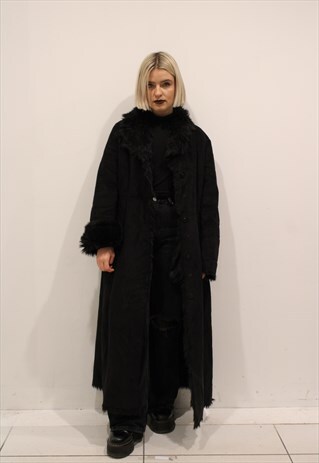 LONG BLACK FAUX FUR LINED COAT