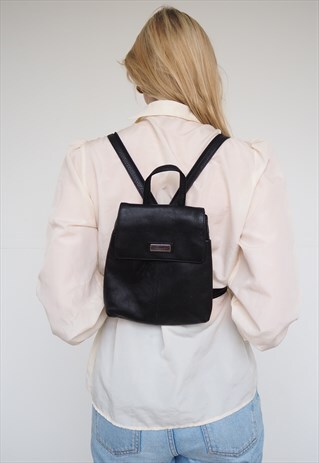 SOFT LEATHER BACKPACK