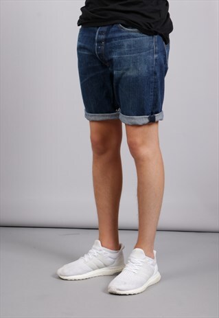 MEN'S VINTAGE LEVI'S 501 SHORTS VI2