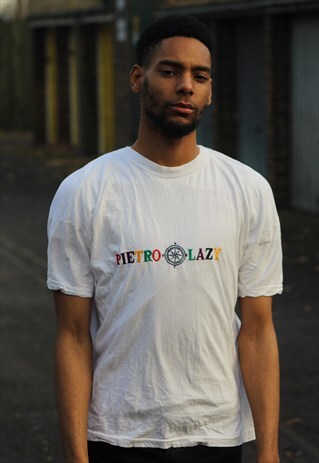 RETRO // 90'S // T-SHIRT