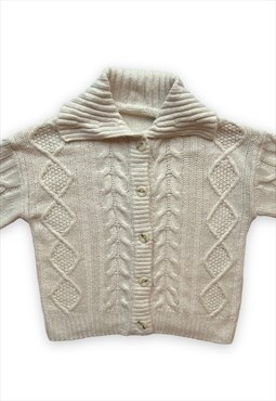 Collared cardigan chunky cable knit 90s button up cream