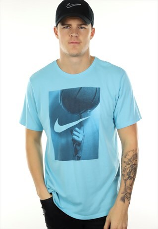 VINTAGE NIKE GRAPHIC T SHIRT TEE
