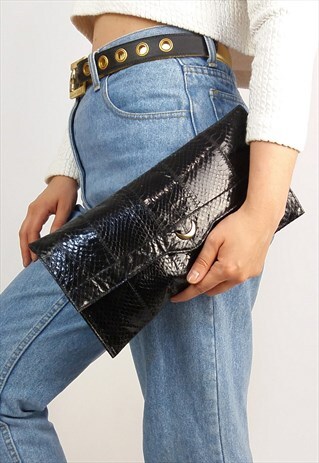 VINTAGE 80'S SNAKESKIN CLUTCH / BAG/ PURSE