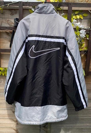 Vintage Nike 1995 black & grey spellout puffer coat XL