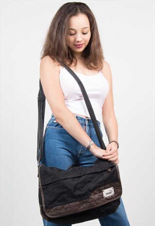 90'S RETRO PUMA MESSENGER BAG
