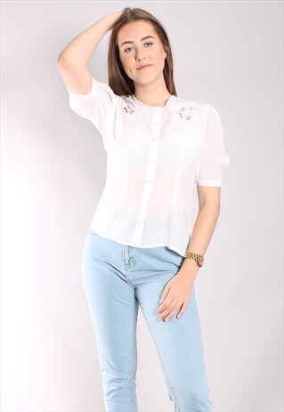 VINTAGE 80S WHITE CUT OUT EMBROIDERED BLOUSE