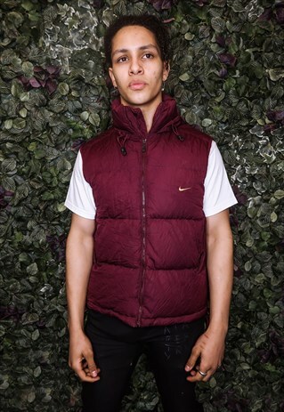 NIKE PUFFER GILET