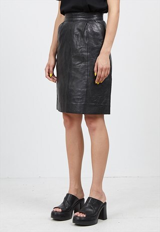 VINTAGE BLACK LEATHER MINI PENCIL SKIRT