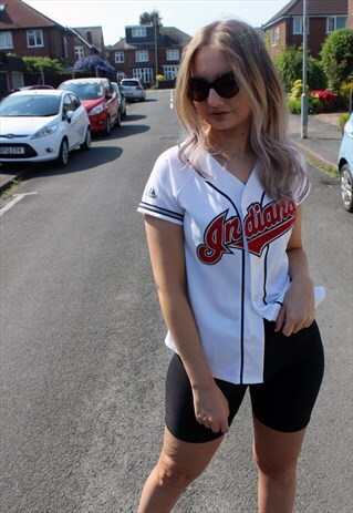 VINTAGE CLEVELAND INDIANS MLB BASEBALL JERSEY