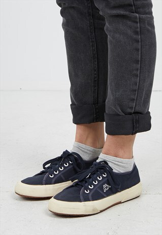 VINTAGE NAVY KAPPA TRAINERS