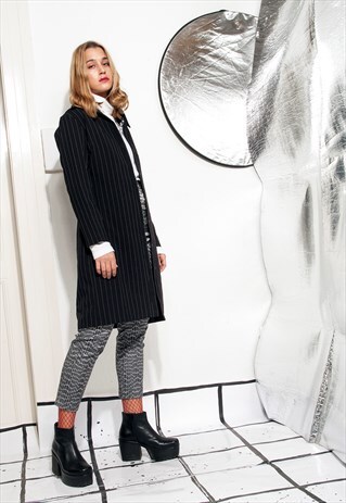 GIRLBOSS BLAZER 90S VINTAGE LONG PINSTRIPED JACKET