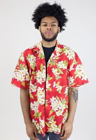 VINTAGE 90S HAWAIIEN PATTERNED SHIRT