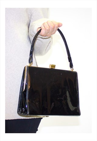 PATENT BLACK & GOLD BOXY EVENING BAG
