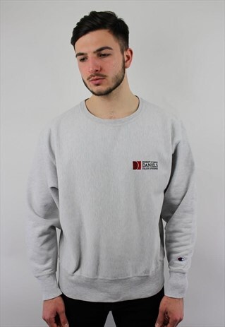 VINTAGE CHAMPION SWEATSHIRT
